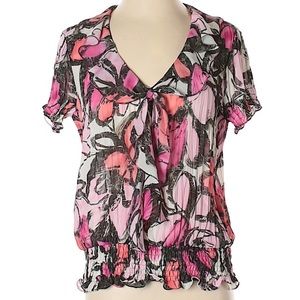 Sunny Leigh v-neck, floral, ruffle blouse, small